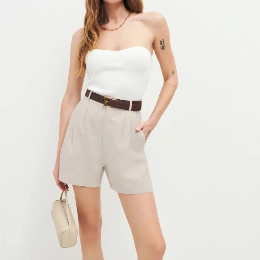 NWT Reformation Mason Linen Shorts - Picture 1 of 7